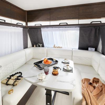 Rubis 450 salon